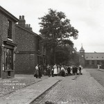 AoM Crowd taken c1908 in Green Lane Ashton on Mersey